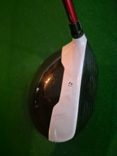 Load image into Gallery viewer, TaylorMade M1 Driver 9.5° Adjustable loft Extra Stiff with Cover
