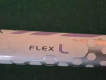 Load image into Gallery viewer, TaylorMade Burner Superfast Ladies 5 Wood 18° with Cover
