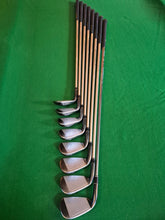 Load image into Gallery viewer, TaylorMade Burner 2.0 Irons 4 - SW Ladies
