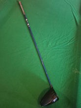 Load image into Gallery viewer, Ping G425 Max Driver 10.5° Adjustable Loft Stiff with Cover and New Shaft &amp; Grip
