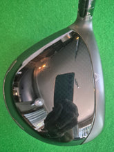 Load image into Gallery viewer, Callaway Paradym Driver 9° Adjustable Loft Stiff-Regular with Cover and New Shaft &amp; Grip
