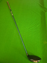 Load image into Gallery viewer, Ping G425 LST Driver 10.5° Adjustable Loft Regular with Cover and New Grip
