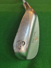 Load image into Gallery viewer, Cleveland RTX 588 Rotex Lob Wedge 60°
