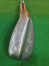 Load image into Gallery viewer, Cleveland Tour Action 900 Lob Wedge 60°
