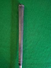 Load image into Gallery viewer, Cleveland Tour Action 900 Lob Wedge 60°
