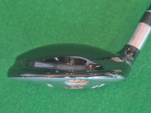 Load image into Gallery viewer, TaylorMade Burner 4 Rescue Hybrid LH 22° Regular with Cover
