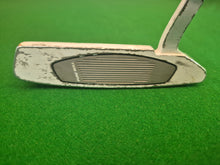 Load image into Gallery viewer, TaylorMade White Smoke DA-62 Putter 35" with Cover and New Grip
