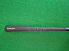 Load image into Gallery viewer, TaylorMade Rescue Mid 2 Hybrid 16° Regular
