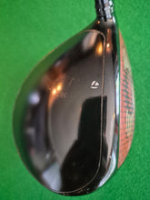 Load image into Gallery viewer, TaylorMade Stealth Driver 9° Stiff with Cover and New Grip
