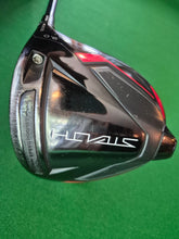 Load image into Gallery viewer, TaylorMade Stealth Driver 9° Stiff with Cover and New Grip
