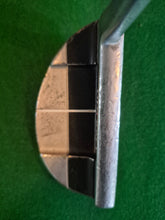 Load image into Gallery viewer, Odyssey Works Versa 9 Putter 35" with Cover and New Grip
