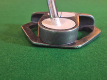 Load image into Gallery viewer, Odyssey Backstryke 2-Ball Putter 35" with New Grip
