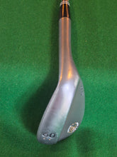 Load image into Gallery viewer, Cleveland Tour Action Lob Wedge 60°
