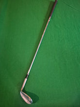 Load image into Gallery viewer, Cleveland Tour Action Lob Wedge 60°
