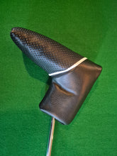 Load image into Gallery viewer, Mizuno Line 90 Katmai #02 Putter with Cover

