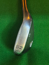 Load image into Gallery viewer, Cleveland CG15 Gap Wedge 52°
