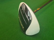 Load image into Gallery viewer, TaylorMade Burner Superfast 2.0 3 Wood 15° Regular with Cover
