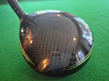 Load image into Gallery viewer, Callaway GBB Epic Driver 9° Adjustable loft Stiff with Cover and New Grip
