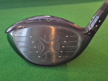 Load image into Gallery viewer, Callaway GBB Epic Driver 9° Adjustable loft Stiff with Cover and New Grip
