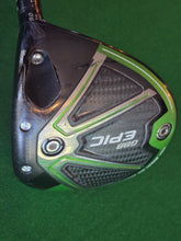 Load image into Gallery viewer, Callaway GBB Epic Driver 9° Adjustable loft Stiff with Cover and New Grip
