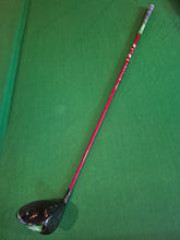 Load image into Gallery viewer, Callaway GBB Epic Driver 9° Adjustable loft Stiff with Cover and New Grip
