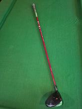 Load image into Gallery viewer, Callaway GBB Epic Driver 9° Adjustable loft Stiff with Cover and New Grip
