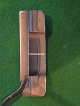 Load image into Gallery viewer, Rife 460 Tour Blade Putter 35" with Cover
