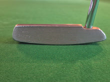 Load image into Gallery viewer, Rife 460 Tour Blade Putter 35" with Cover
