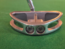 Load image into Gallery viewer, TaylorMade Rossa Monza Corza Putter 35" with Cover
