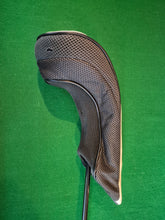 Load image into Gallery viewer, Srixon W-403 AD Driver 10.5° Stiff with Cover and New Grip
