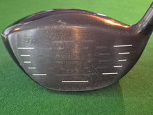 Load image into Gallery viewer, Cleveland Black 265 Driver 10.5° Regular with Cover
