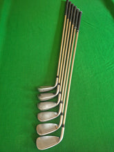 Load image into Gallery viewer, Tour Edge H5P Ladies or Junior Full Golf Set with Bag

