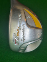 Load image into Gallery viewer, TaylorMade R7 Draw Rescue 4 Hybrid 22° Regular with Cover
