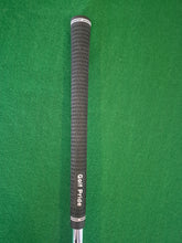 Load image into Gallery viewer, Srixon Z585 Irons 4 - PW Regular with New Grips
