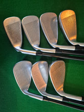 Load image into Gallery viewer, Ping G700 Irons 4 - PW Black Dot Regular
