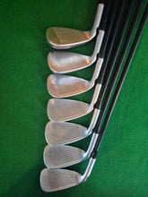 Load image into Gallery viewer, Ping G700 Irons 4 - PW Black Dot Regular
