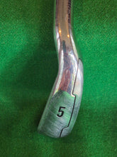 Load image into Gallery viewer, Callaway Mavrik Max W 5 Iron Regular
