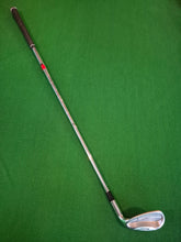 Load image into Gallery viewer, Mizuno MX Series Sand Wedge Regular 56° with New Grip

