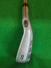 Load image into Gallery viewer, Callaway Razr X 8 Iron Uniflex
