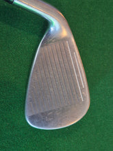 Load image into Gallery viewer, Callaway Razr X 8 Iron Uniflex
