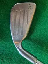 Load image into Gallery viewer, Ping Zing 2 Irons 3 - SW Black Dot Regular
