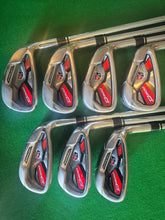 Load image into Gallery viewer, Wilson Staff D300 Irons 5 - SW Uniflex
