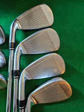 Load image into Gallery viewer, Wilson Staff D300 Irons 5 - SW Uniflex
