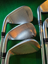 Load image into Gallery viewer, Wilson Staff D300 Irons 5 - SW Uniflex
