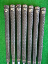 Load image into Gallery viewer, Wilson Staff D300 Irons 5 - SW Uniflex
