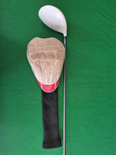 Load image into Gallery viewer, TaylorMade AeroBurner Driver 9.5° Senior with Cover
