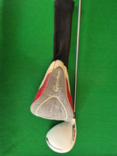 Load image into Gallery viewer, TaylorMade Burner Superfast 2.0 Driver LH 9.5° Stiff with Cover and New Grip
