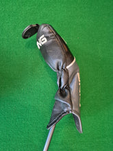 Load image into Gallery viewer, Ping G425 7 Hybrid 34° Adjustable Loft Soft Regular with Cover
