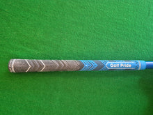 Load image into Gallery viewer, TaylorMade R9 Driver 9.5° Adjustable loft Senior with Cover and New Grip
