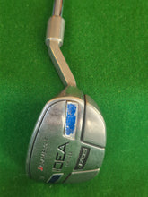 Load image into Gallery viewer, Adams Idea a7OS Chipper 37° with New Grip
